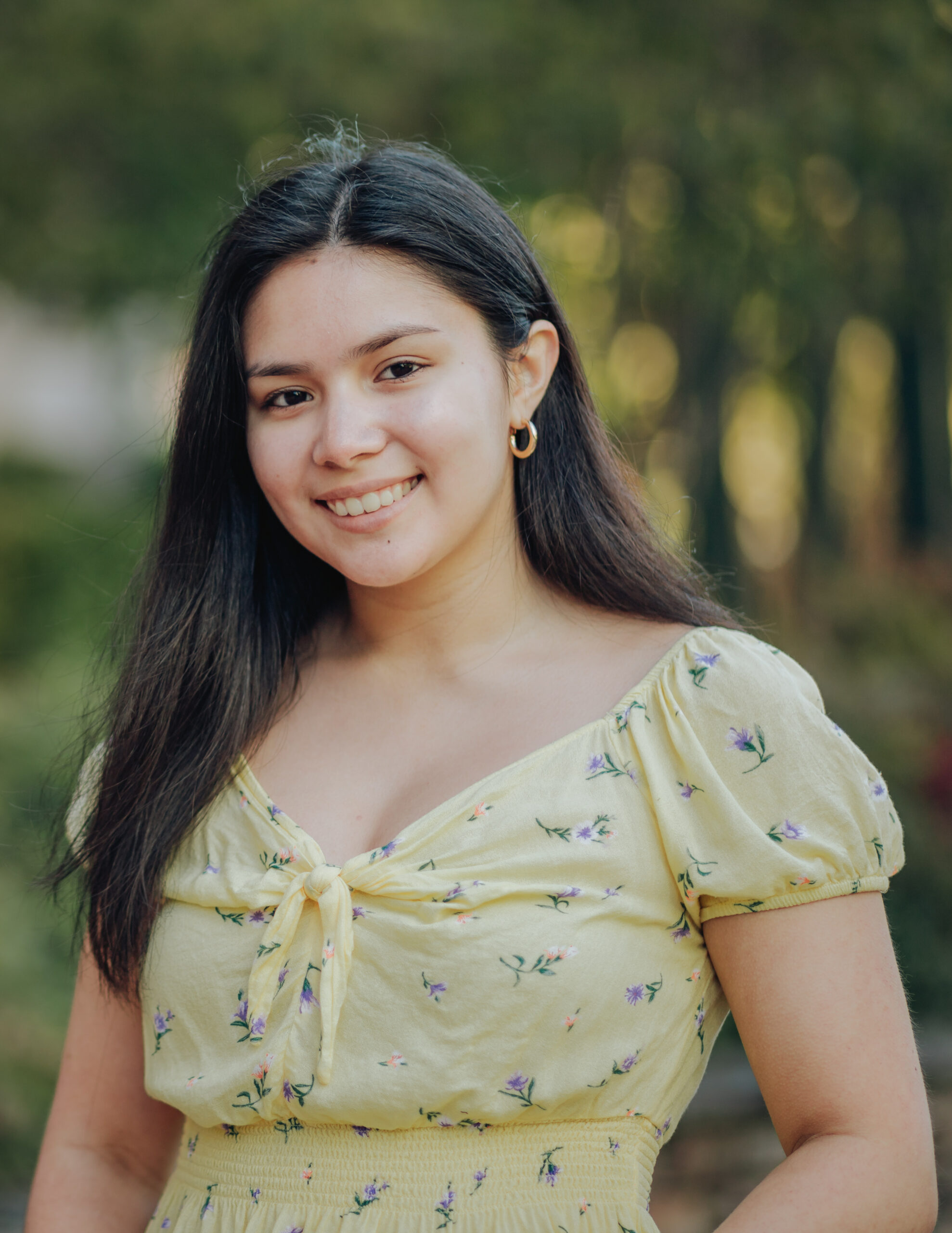 Headshot of student Camila Velarde.